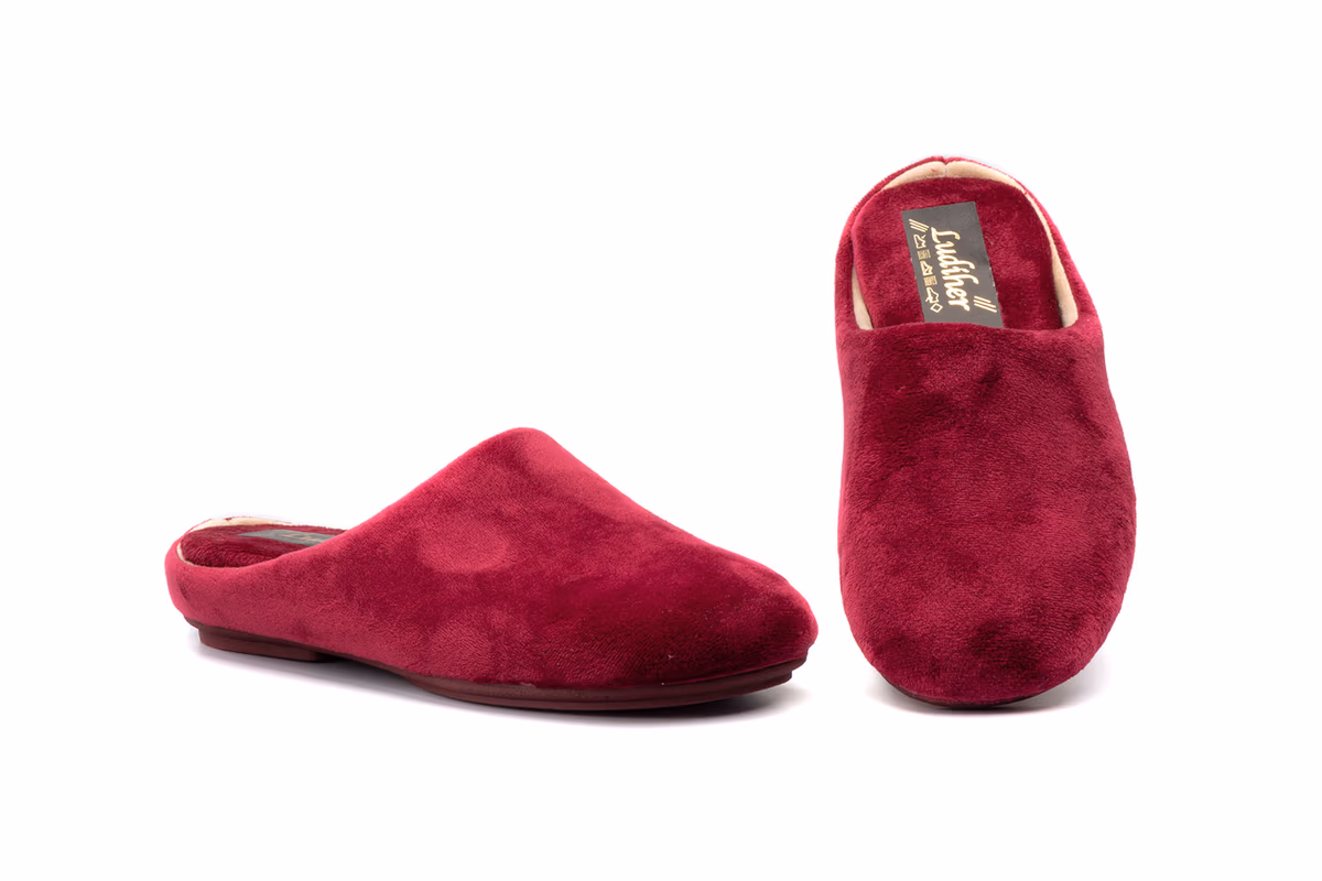 Zapatillas Casa Invierno Mujer Burdeos Ludiher ref. LD-815
