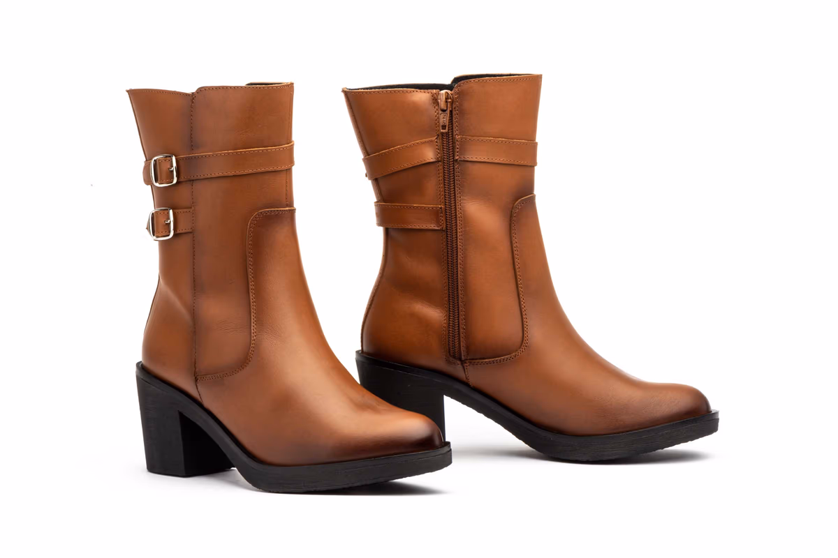 Botas Mujer Piel Cuero Hebillas Tacón JAM ref. 90686