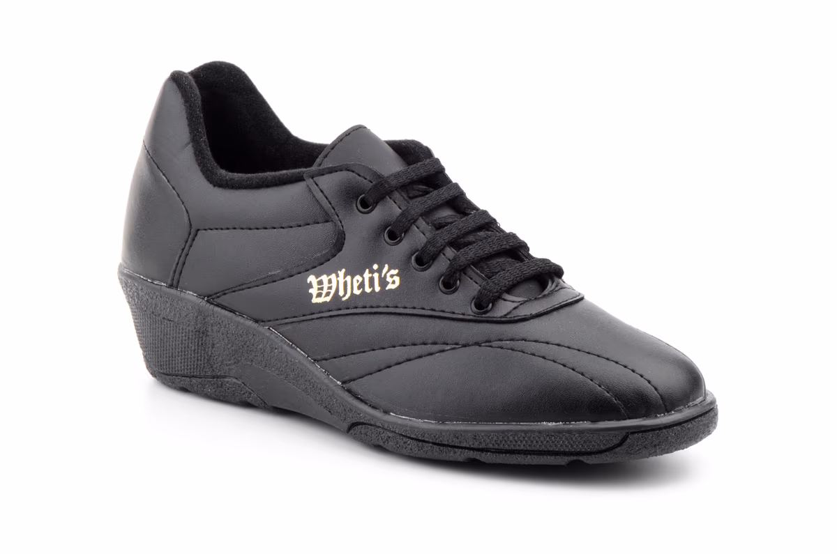 Deportivos Aeróbic Negro Cuña Cordones Wheti's ref. 806