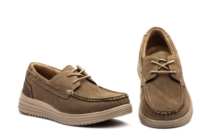 Náuticos Hombre Piel Nobuck Taupe Cordones  -  Ref. RS24201-3 Taupe