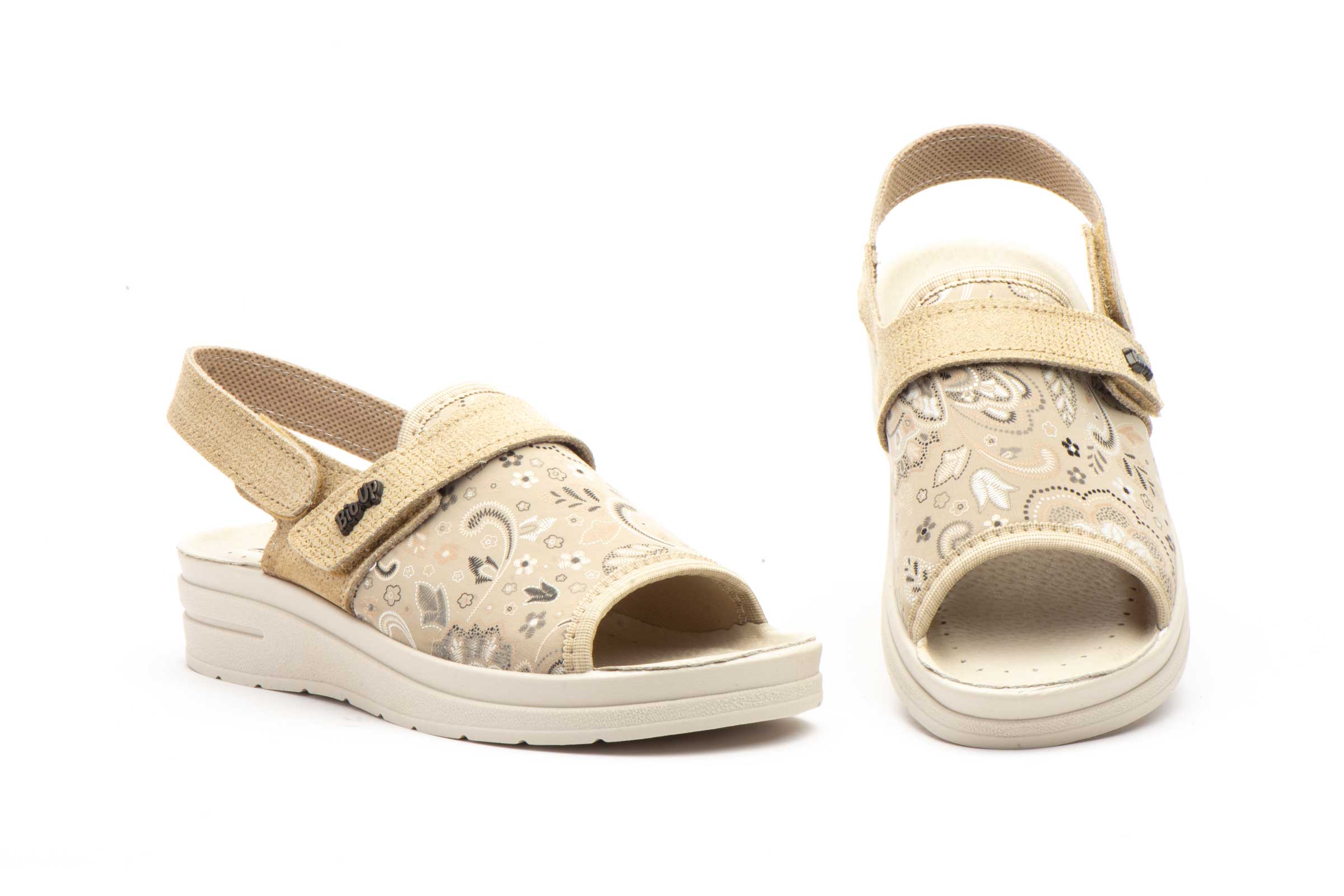 Zuecos Mujer Beige Velcro  -  Ref. TS-1716/V Beige
