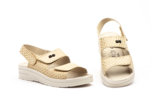 Zuecos Mujer Beige Velcro  -  Ref. TS-780/R/V Beige